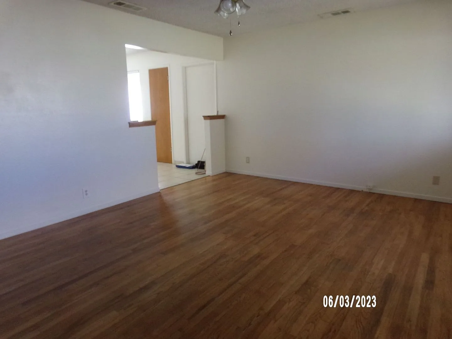 1678 Vann Ter photo 1