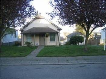 1st image of 3425 Lombard Ave