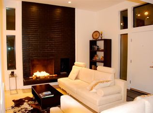 2404 Thorndyke Pl W APT 12, Seattle, WA 98199