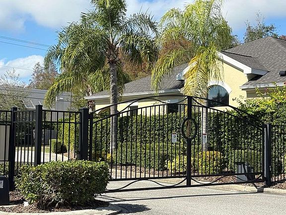 3rd image of 3511 HEARDS FERRY DRIVE