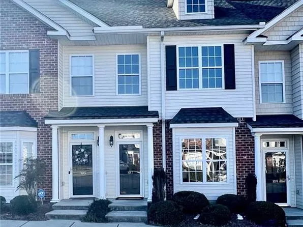 107 Humberside Dr, Kernersville, NC 27284