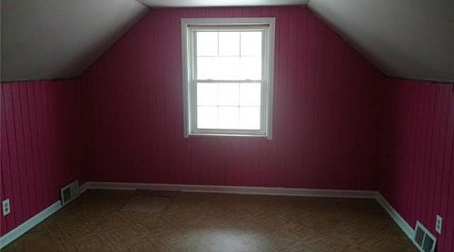 4th image of 134 Helen Dr