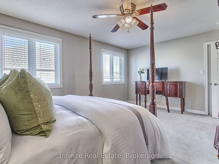 380 Lake St #11 — Photo 29