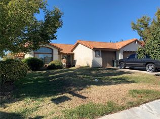 1018 N Ash Ave, Rialto, CA 92376