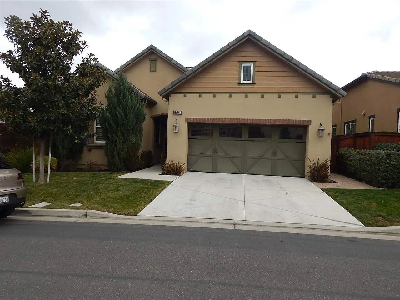 1710 Chardonnay Ln photo 1
