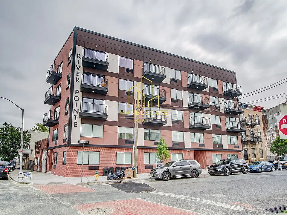 486 Market St #5022