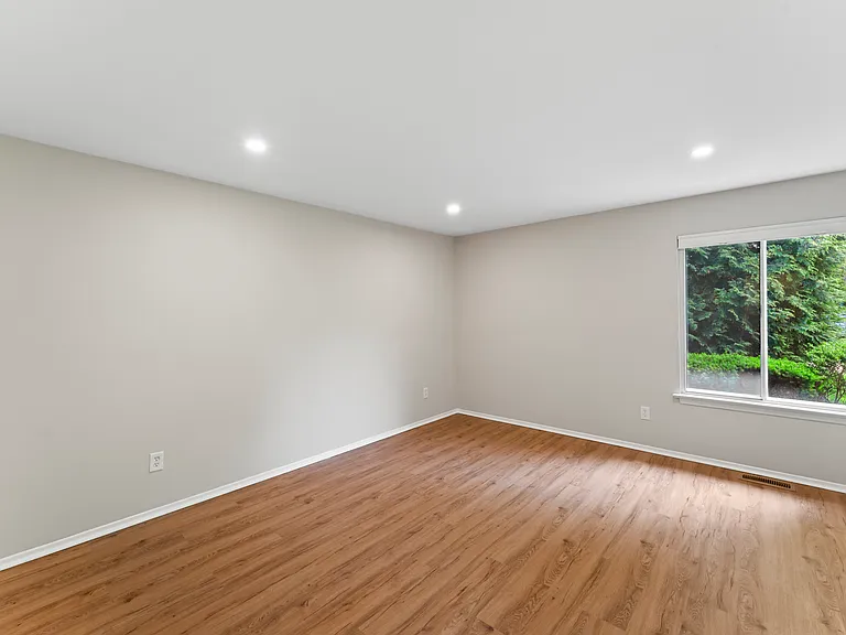 245 Hamilton Ave #1 — Photo 16
