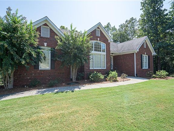 2nd image of 6035 Bateau Dr