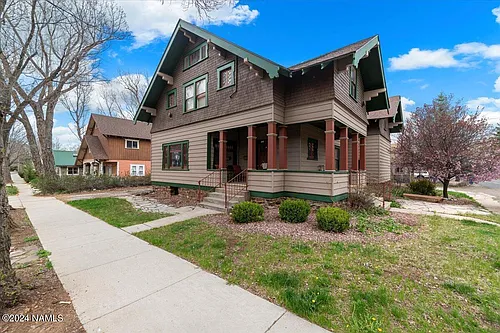 621 W Cherry Ave #C Photo 1