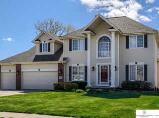 7916 N 164th St, Bennington, NE 68007