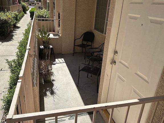 3rd image of 1310 Silver Sierra St