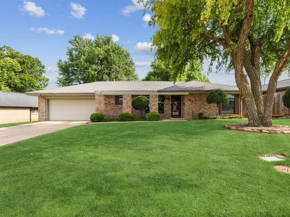 5909 NW 72nd Pl, Warr Acres, OK 73132