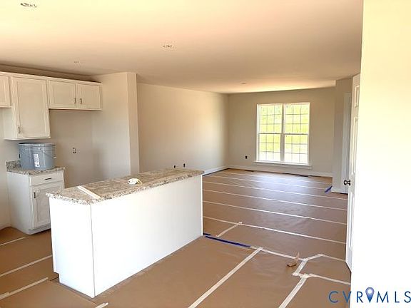 3rd image of 12 Derosa Ct