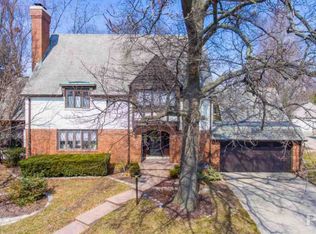 317 W Hollyridge Cir, Peoria, IL