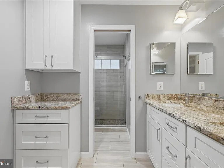 47791 Macgill Ct — Photo 32