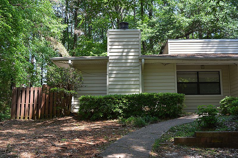 1st image of 5345 Lambert Dr #4A