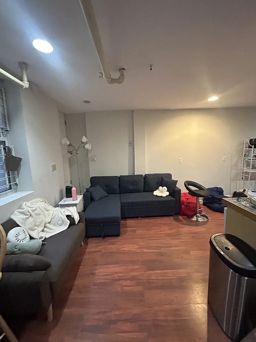 Building Photo - 38 Hemenway St #52