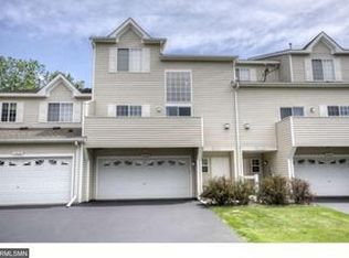 17618 Hackberry Ct, Eden Prairie, MN 55347