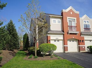 3303 Rosecroft Ln, Naperville, IL 60564