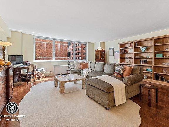 2nd image of 501 E 79th St APT 7E