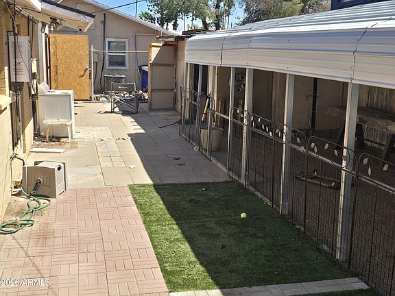3rd image of 2315 W SUPERSTITION Boulevard