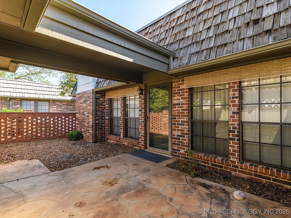 1st image of 38 SE Shadow Lake Dr #38