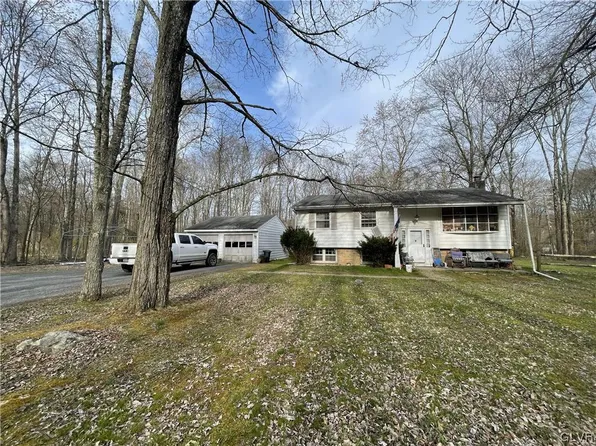 1285 Lonely Cottage Rd, Upper Black Eddy, PA 18972