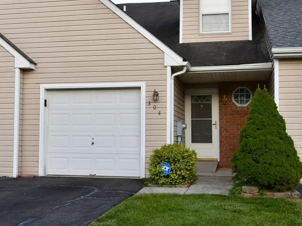 304 Dogwood St, Bally, PA 19503