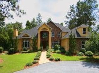 350 Linden Rd, Pinehurst, NC 28374