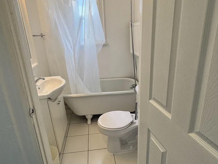 849 Broadview Ave E #20 — Photo 3
