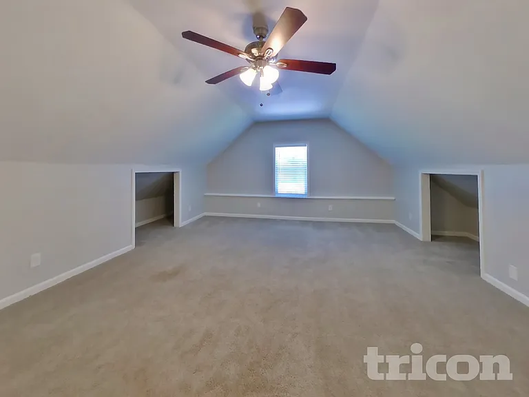 2863 Iroquois Dr — Photo 16