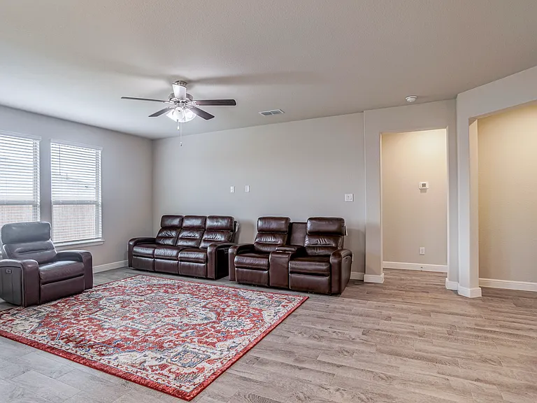 15825 Bronte Ln — Photo 15