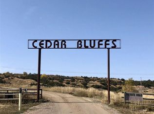 105 Ashton Ln, Oacoma, SD 57365