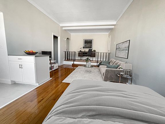 2nd image of 12220 Ocean Promenade APT 6B