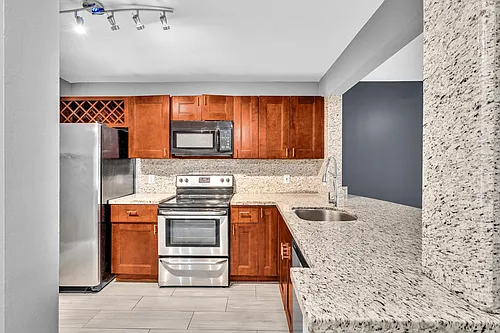 109 Lake Emerald Dr Photo 1
