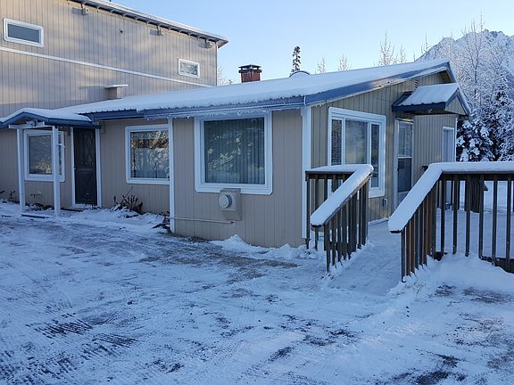 Large Cedar Deck on West side with private entrance into Dining room