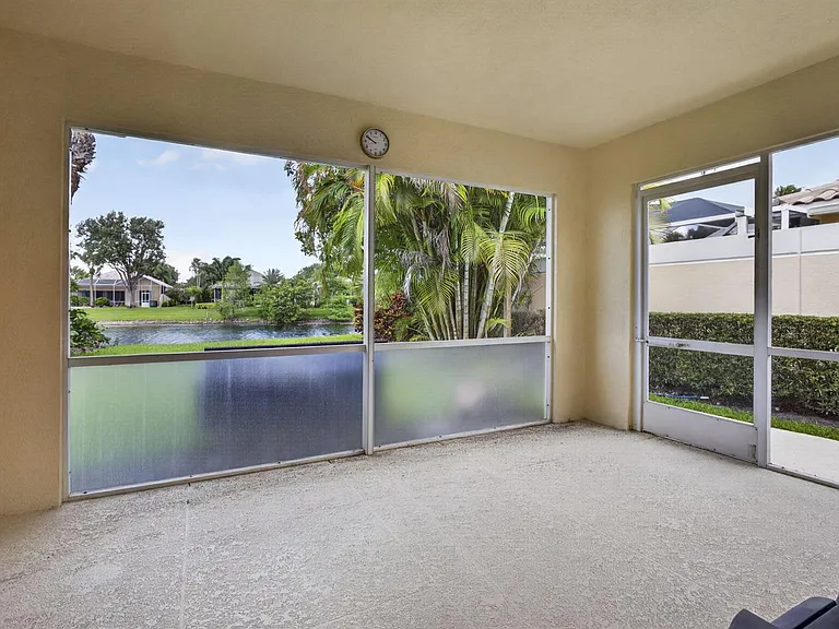 8154 Montserrat Pl — Photo 40