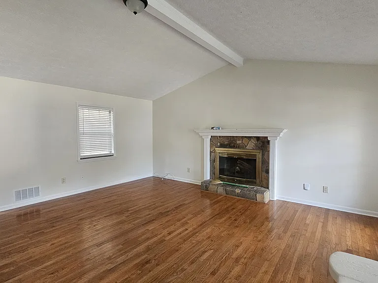 1961 Rocky Mill Dr — Photo 5
