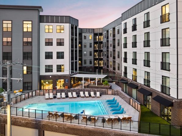 661 Wedgewood Ave APT 225