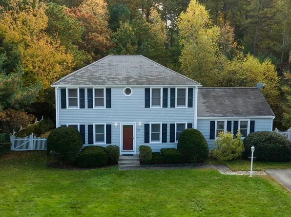 29 Kirk Cir, Plymouth, MA 02360
