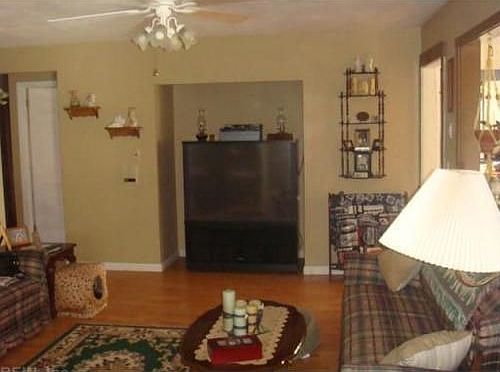 1st image of 709 Cottonwood Ct