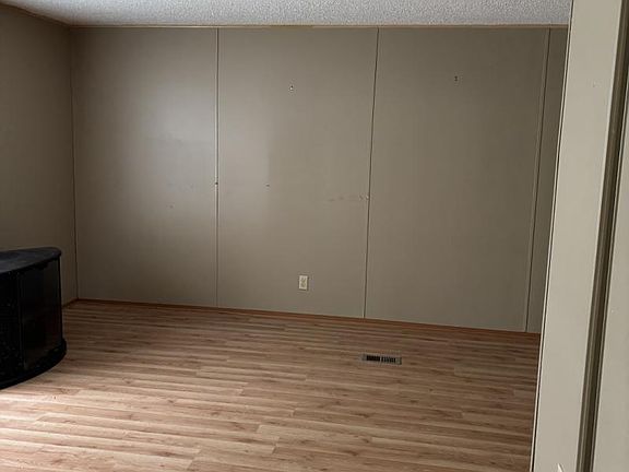 5th image of 4912 Monteray Dr #52