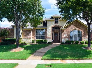 2056 Chisholm Trl, Frisco, TX 75033