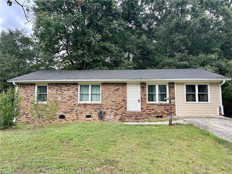 1st image of 844 White Oak Ct