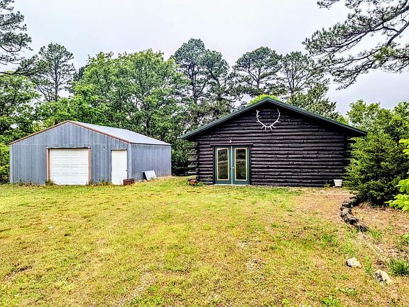 3rd image of 364 Estes Ln