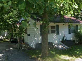 803 Spring St, Saint Johns, MI 48879