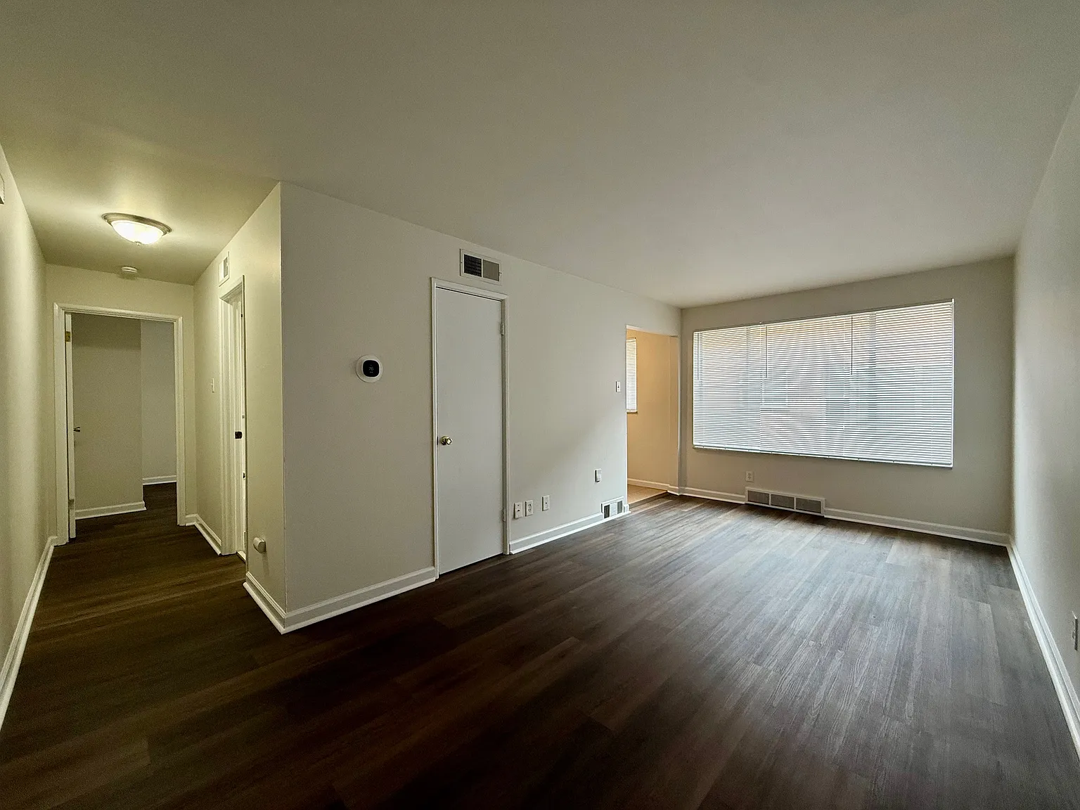 1 bed, 800 sqft, $895 — Photo 4