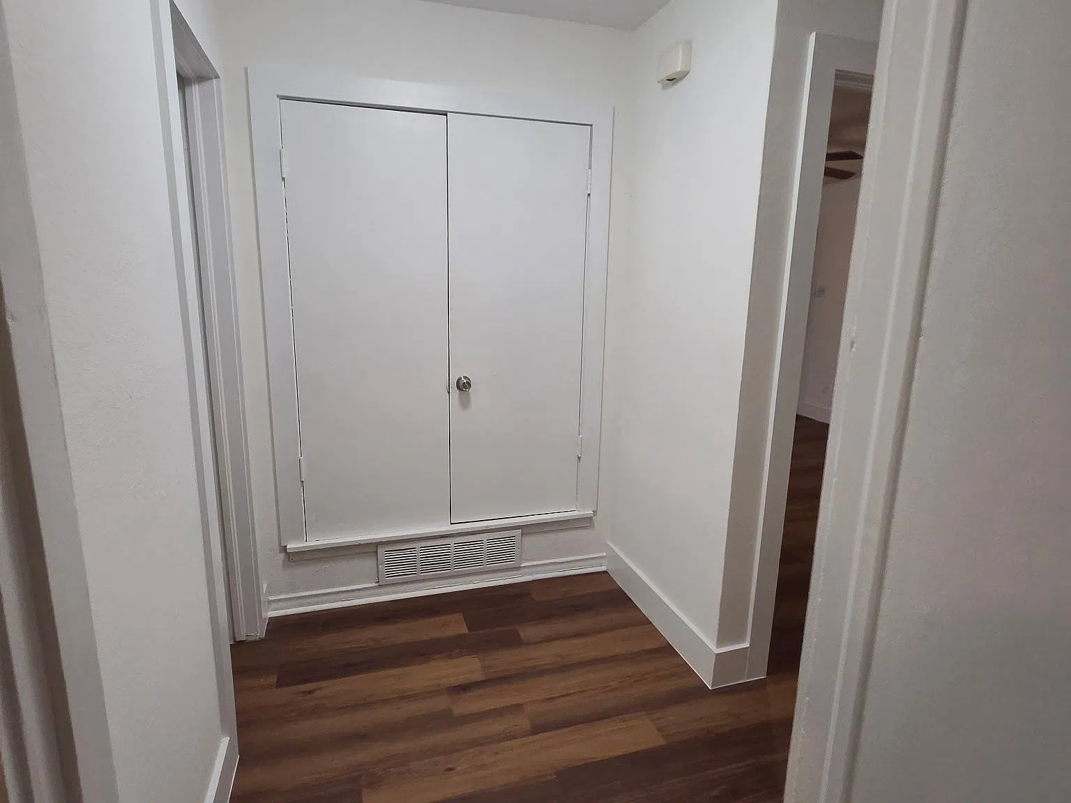 2 bed, 725 sqft, $1,500 — Photo 4
