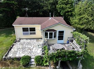 1385 Blockhouse Point Rd, North Hero, VT 05474