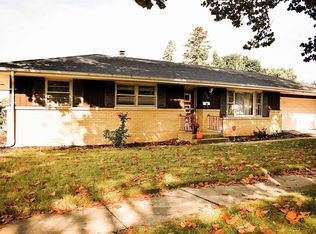 2205 Wyoming Dr, Rockford, IL